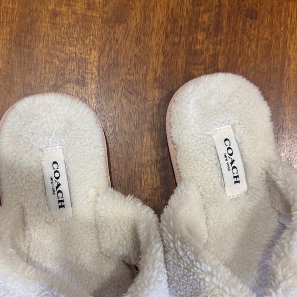 Coach Cream Plush Flip Flops - Picture 3 of 9